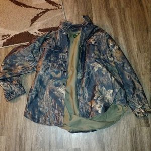 Cabela's scentlok camo hunting jacket